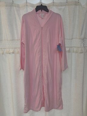 Adonna Light Pink Long Zip-Front Robe